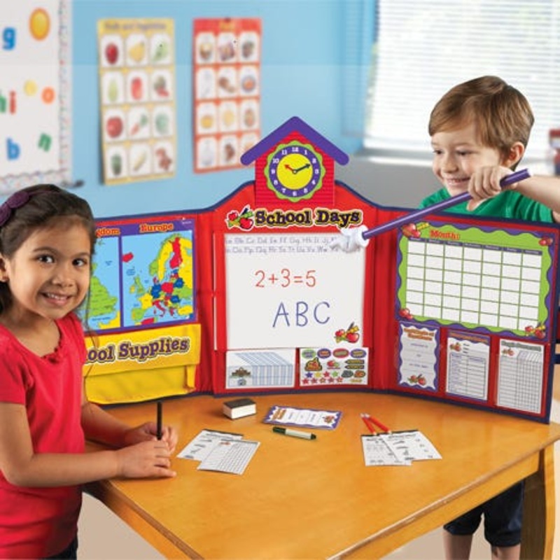 Pretend & Play Lets Play School Set