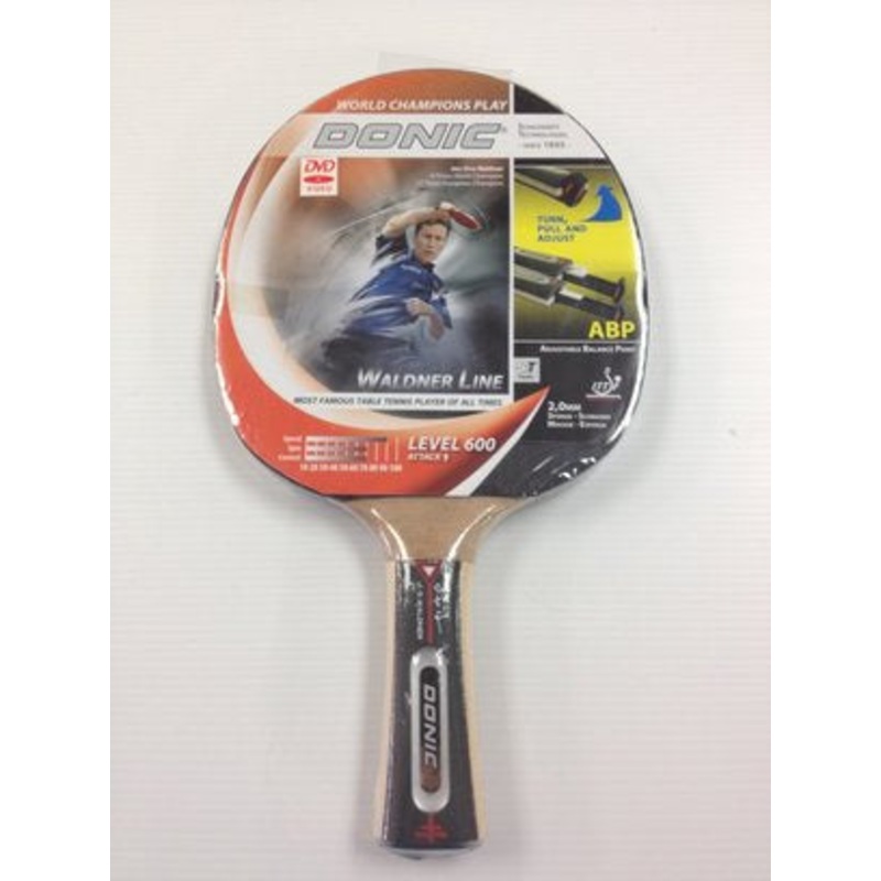 DONIC WALDER 600 TABLE TENNIS BAT