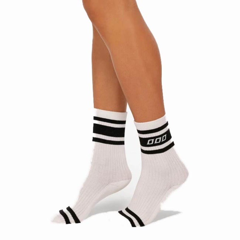 Lorna Jane Varsity Crew Sock|WHT/BLK|White/Emerald|M