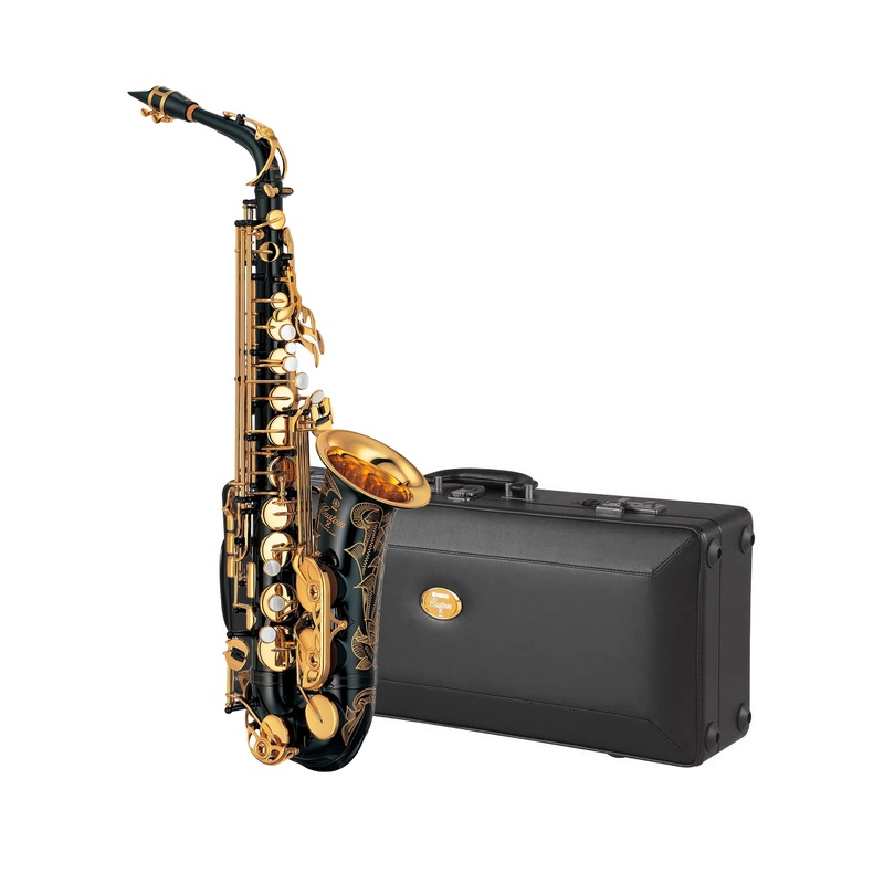 Yamaha YAS82Z professional Eb alto saxophone outfit – Gold lacquer