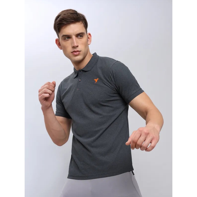 Men Solid Slim Fit Polo T-shirt with MATPIQ