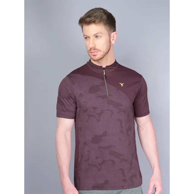 Men Self Design Slim Fit Mock Neck T-shirt with VENTMESH