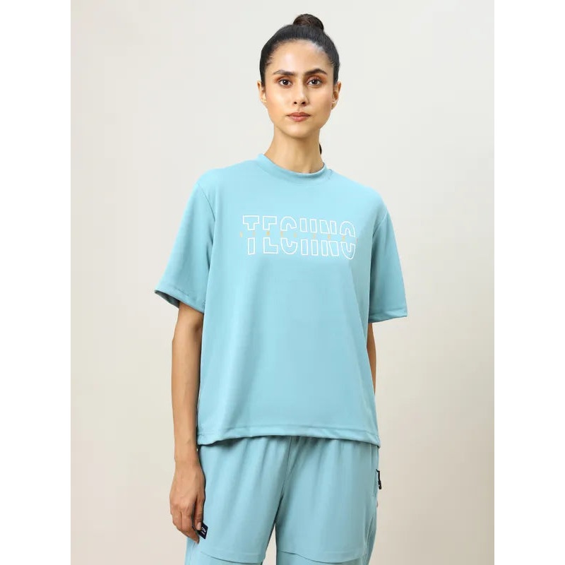 Women Printed Boxy Fit Crew Neck T-shirt with TECHNO COOL+