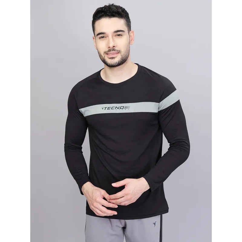 Men Colorblock Slim Fit Crew Neck T-shirt with TECHNO COOL