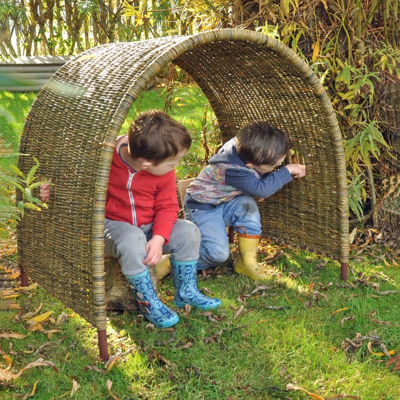 WICKER ARCH