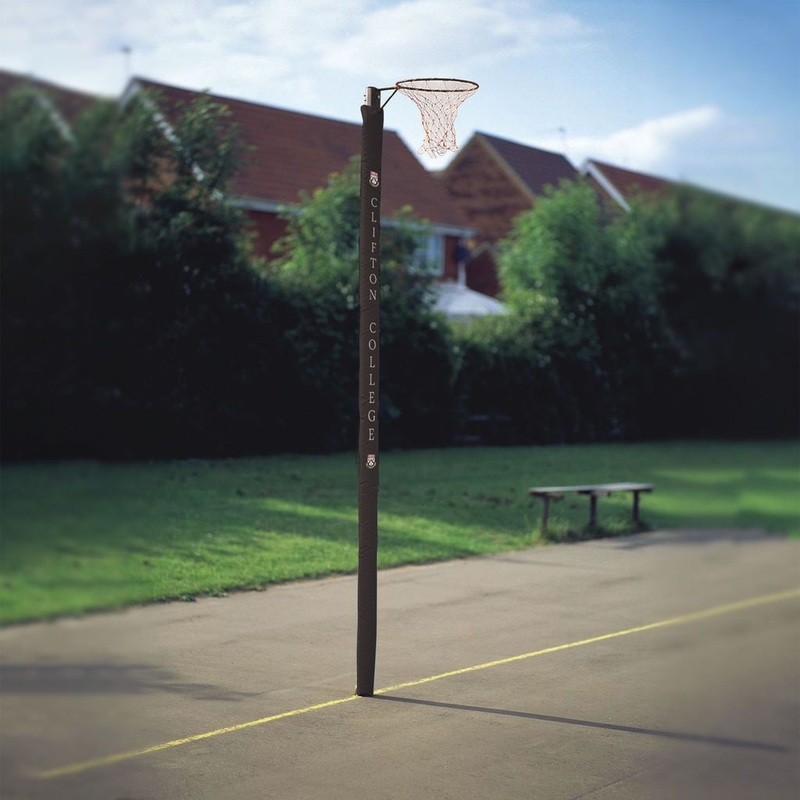 HARROD NETBALL POST PROTECTORS DIA. 80MM BLACK, PAIR