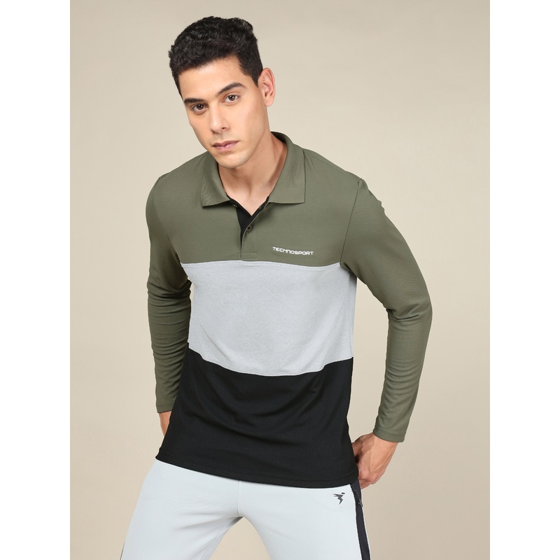 Men Solid Slim Fit Polo T-shirt withMATPIQ