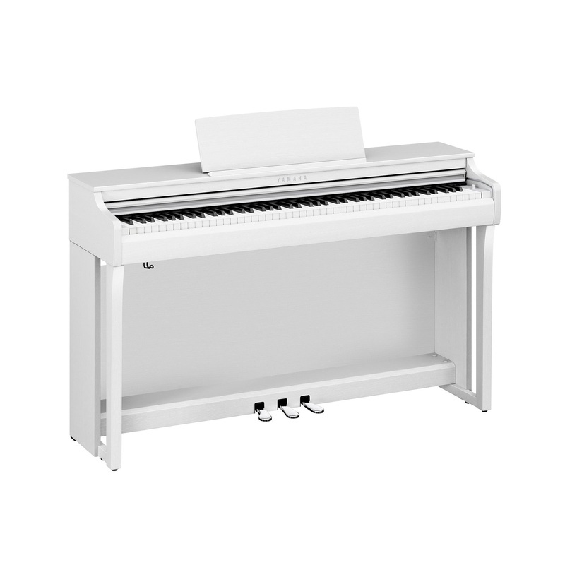 Yamaha Clavinova CLP825 digital piano – White