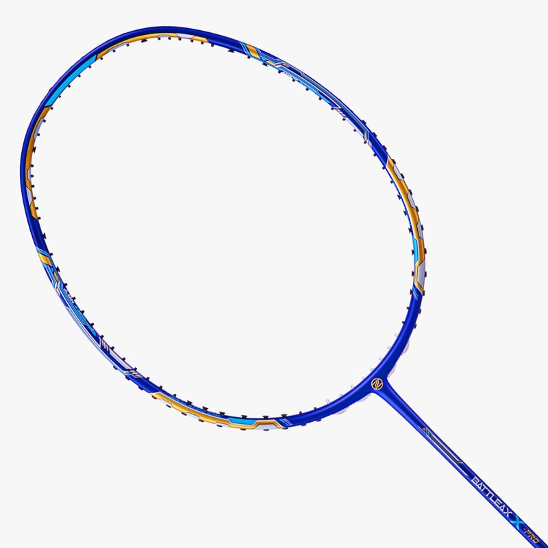 Protech Battleax X-Pro | 4U | MAX 38LBS (Unstrung)