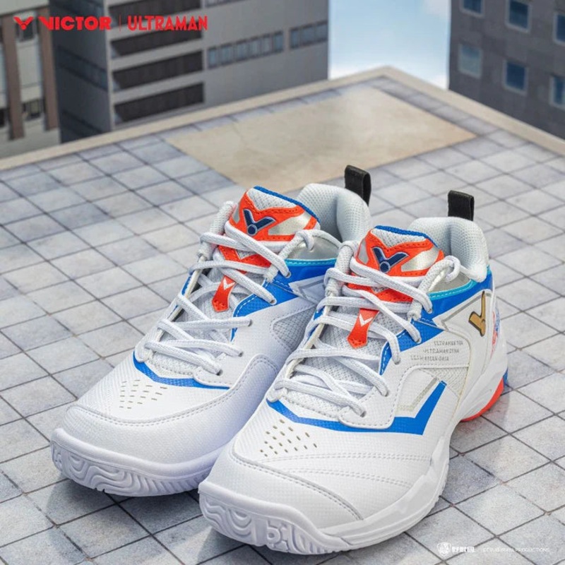 VICTORULTRAMAN Badminton Shoes P-UTM A