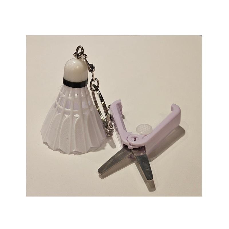 Retractable Mini Scissors Keychain [Purple]