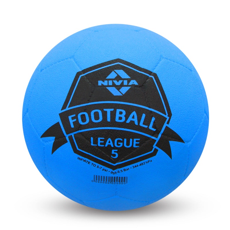 League 32 Panel Molded Entry Football
