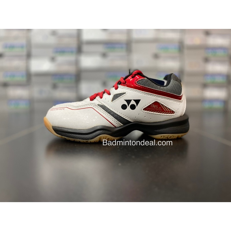 YONEX Power Cushion 36 Junior Badminton Shoes