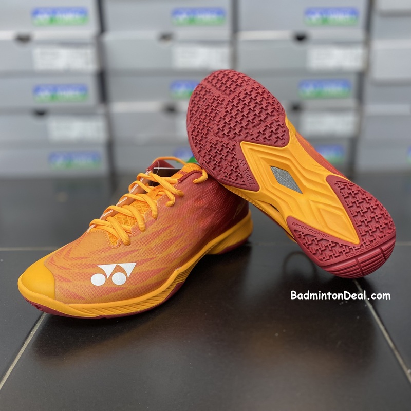YONEX Power Cushion Aerus Z 2 Men Badminton Shoes (Orange/Red)