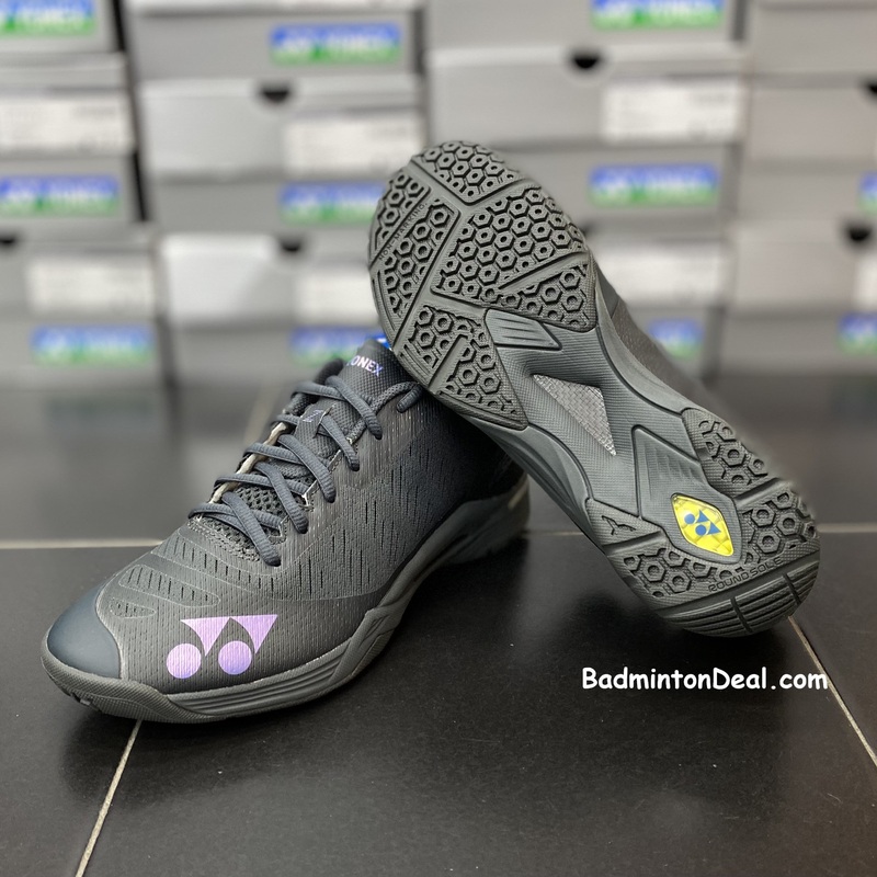 YONEX Power Cushion Aerus Z Men Badminton Shoes (Dark Gray)