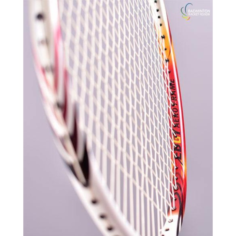Mizuno Lumasonic 5 IN badminton racket
