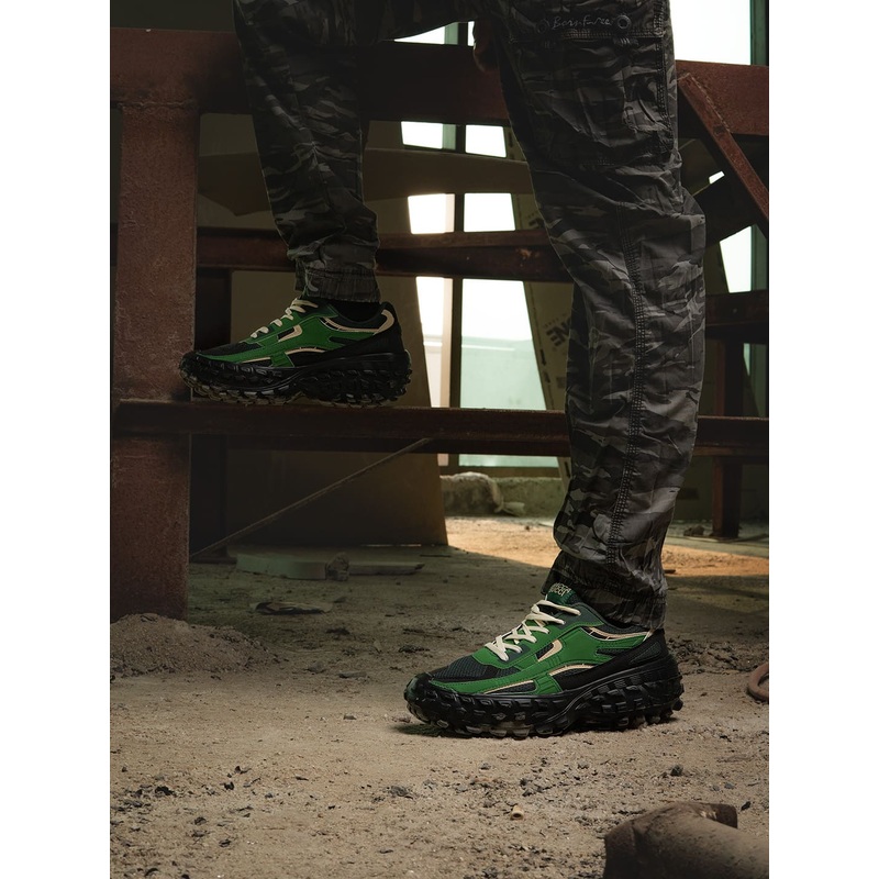 Bacca Bucci COLOSSUS|FOREST REBEL|STEEL FROST|MOLTEN BLAZE|MIDNIGHT SURGE|UK-06|UK-07|UK-08|UK-09|UK-10|UK-11