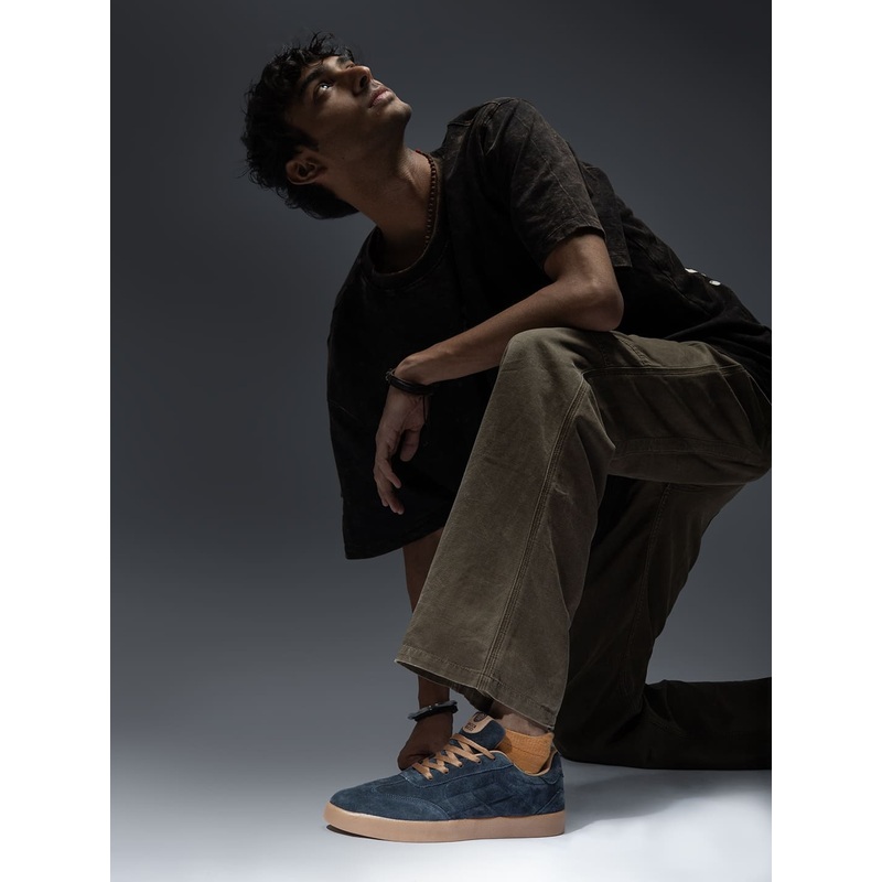 Bacca Bucci Fresco  Suede Low-Top Sneakers for the Urban Nomad
