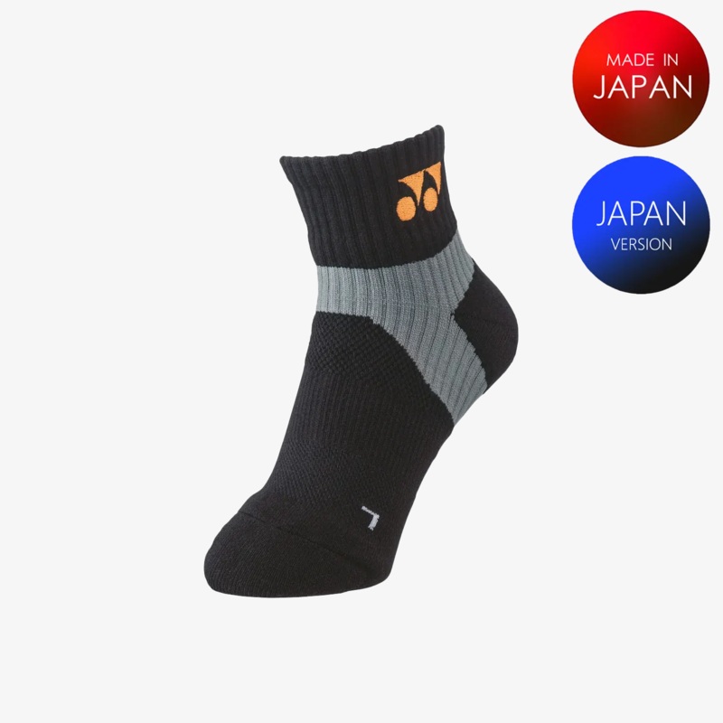 Yonex Women’s Sports Crew Socks 29152 (Black/Clear Orange) S