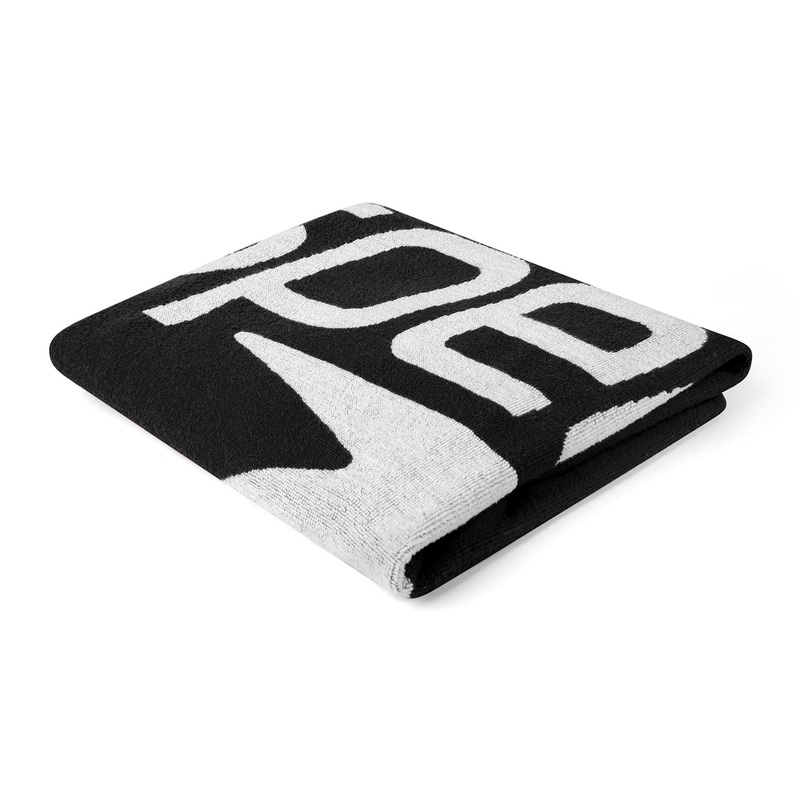Speedo Logo Towel|Black|75 x 145cm