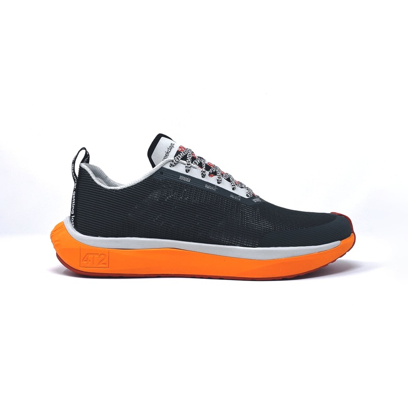 4T2 Weekdays Running Shoes|Anthracite/Mid Grey|UK4.5|UK5|UK5.5|UK6|UK6.5|UK7|UK7.5|UK8|UK8.5|UK9|UK9.5|UK10|UK10.5|UK11.5|UK12